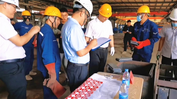 焊接精英齊聚首，鋼模板上展風流